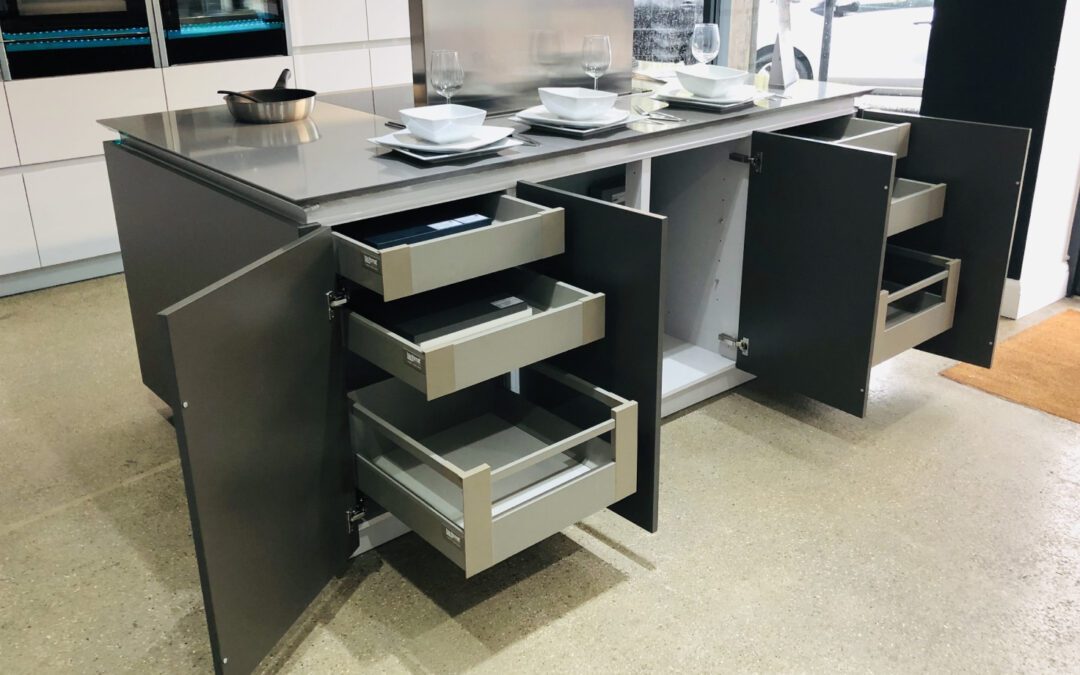 Leicht Kitchens in Maple Cross: Transforming Homes with Style & Precision